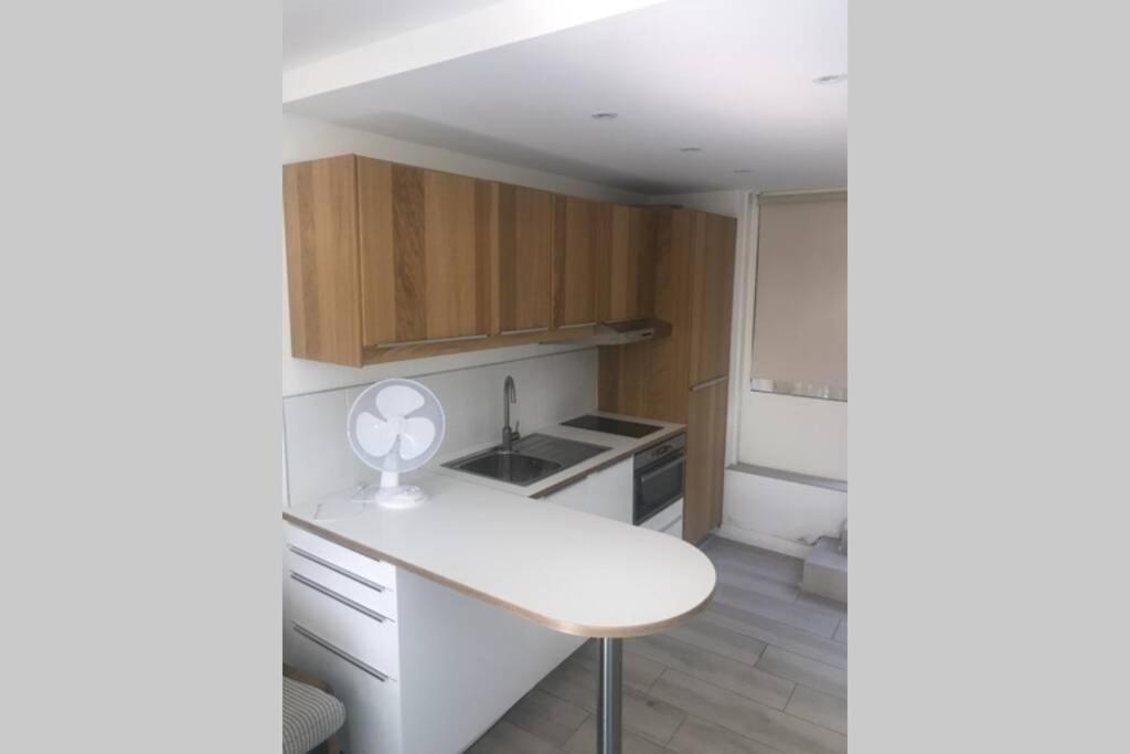 Apartmán Joli Studio Au Mont St Clair Avec Vue Sur La Mer Sète Exteriér fotografie