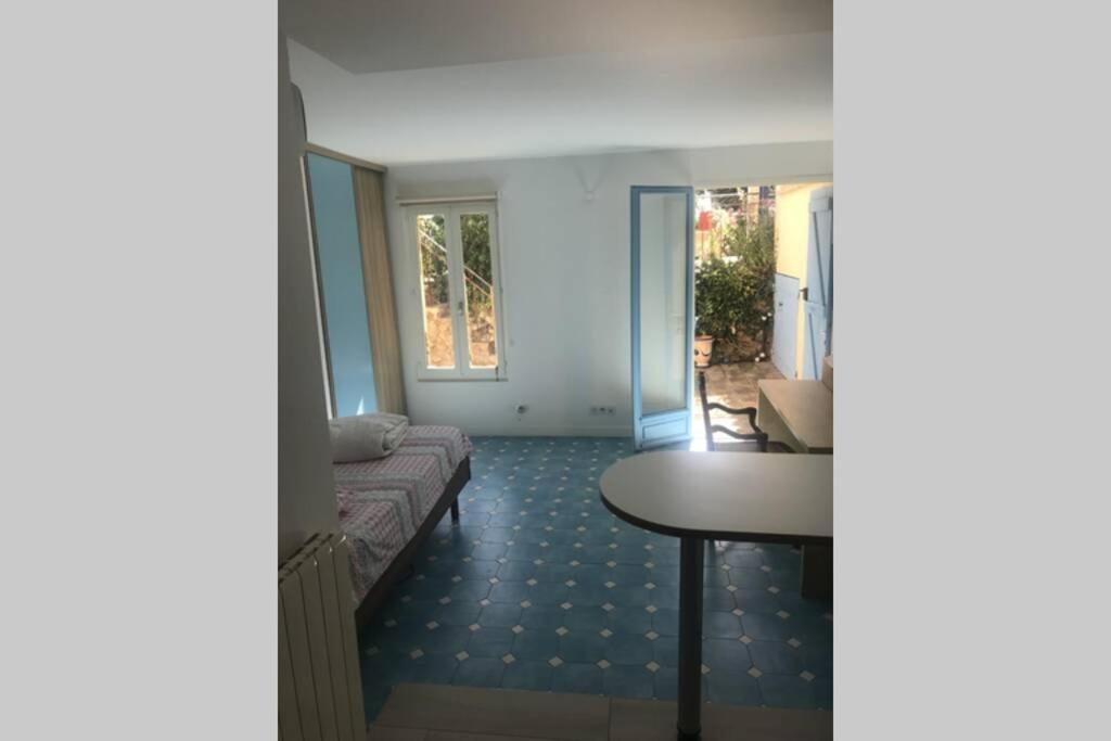 Apartmán Joli Studio Au Mont St Clair Avec Vue Sur La Mer Sète Exteriér fotografie